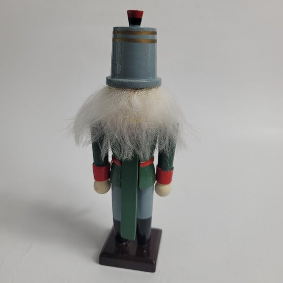 Vintage Santa's Workbench Nutcracker Toy Soldier Green & Red Uniform Gray Hat - Picture 3 of 12